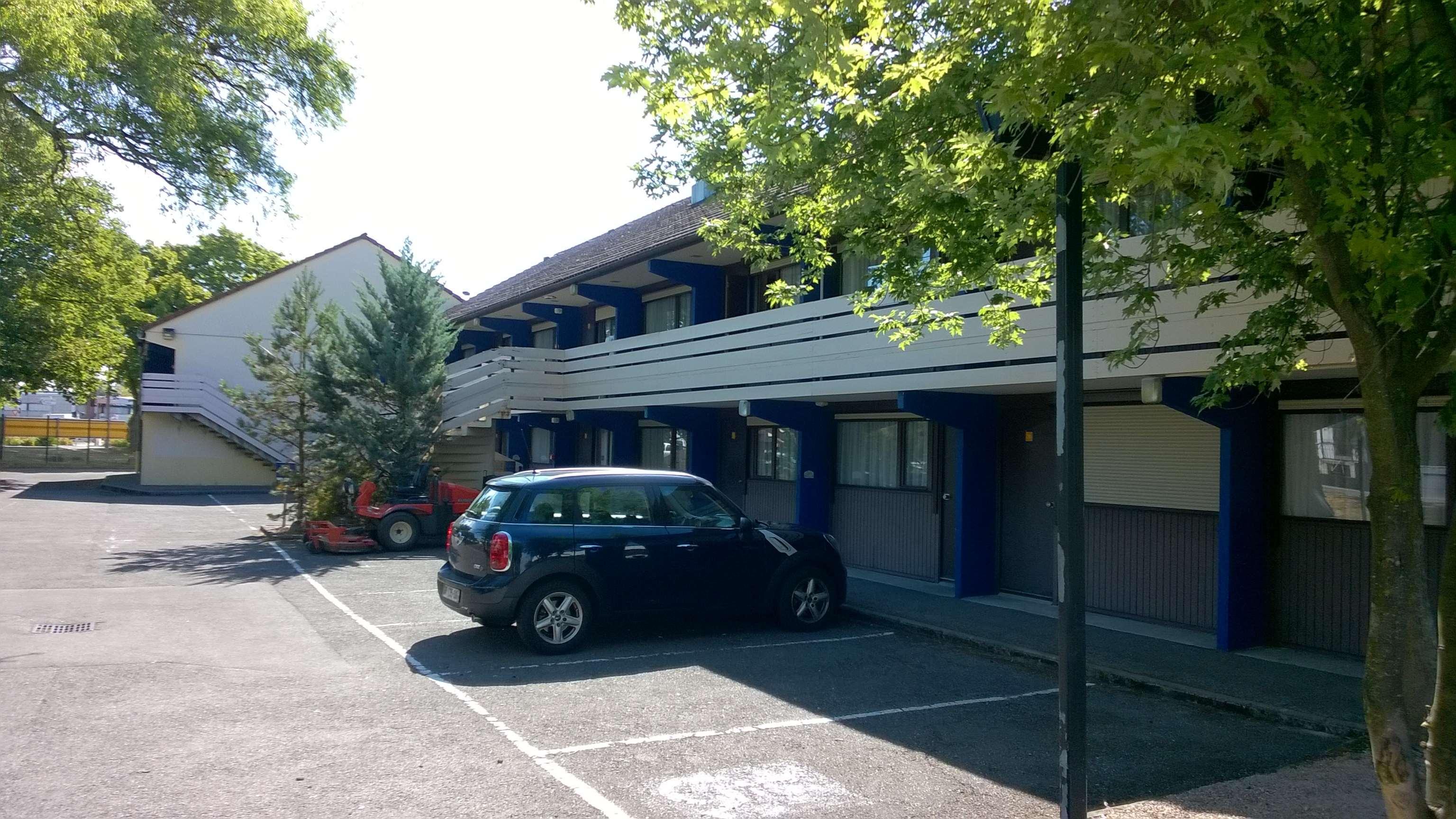Kyriad Mulhouse Est - 3*